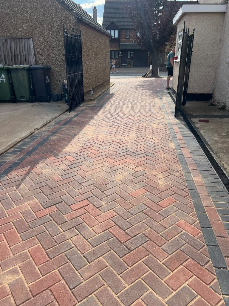 Driveways in Loughton – Quality Driveway Installation and Paving